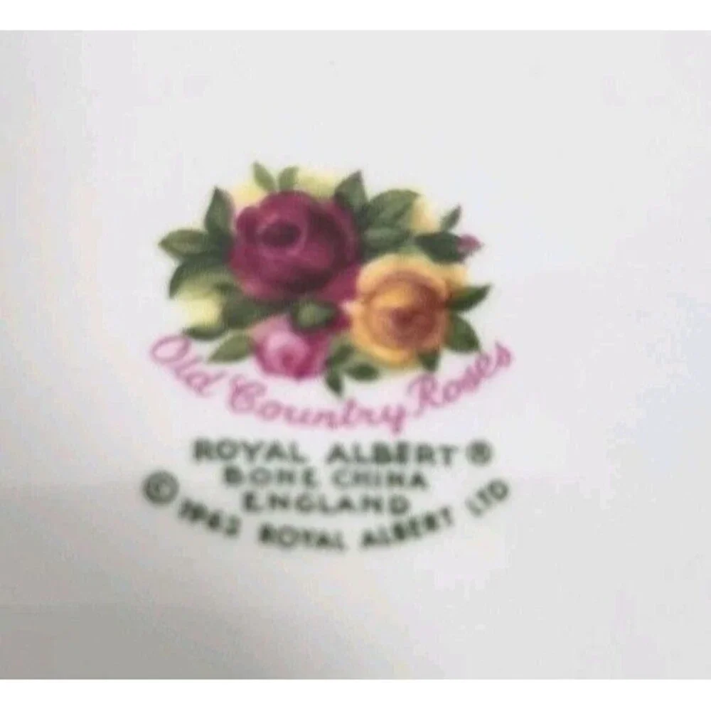 Royal Albert Bone China Old Country Roses Gravy Boat With Underplate England